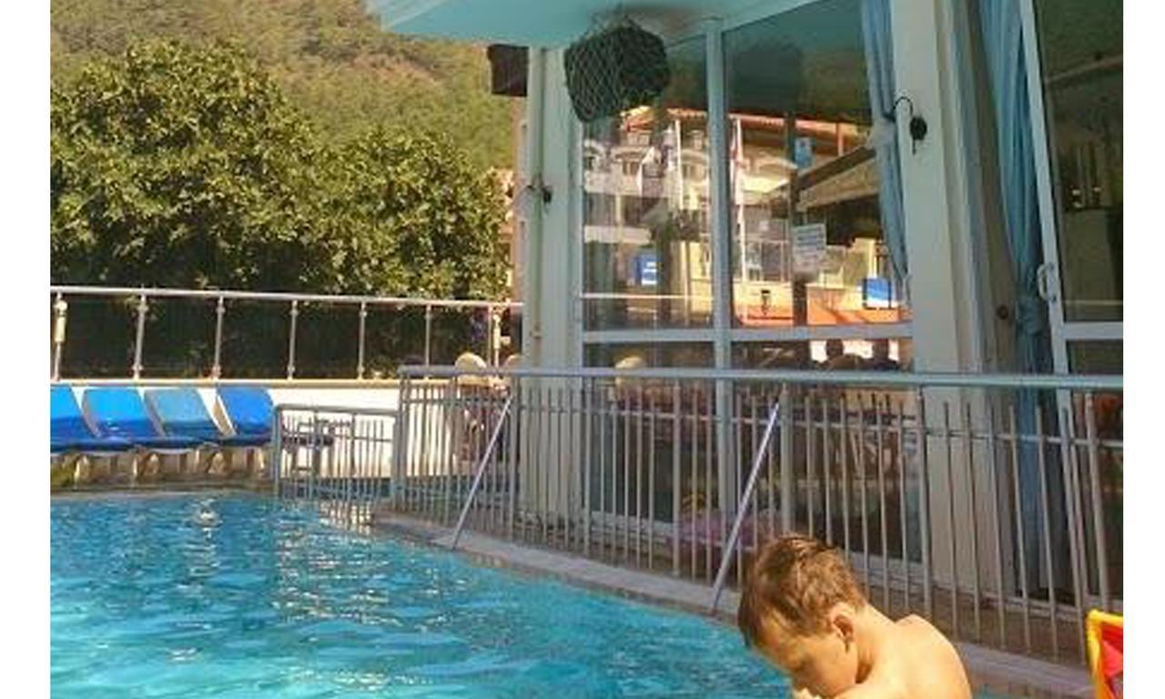 Prestij Apart Hotell İçmeler Exteriör bild